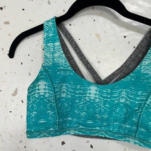 Ivivva by Lululemon reversible vitality sports bra